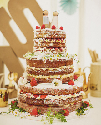 Naked Cake