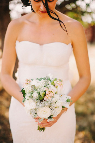 white bouquet