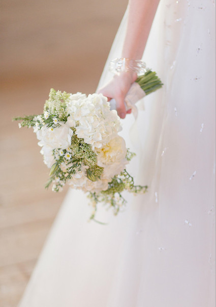 white bouquet