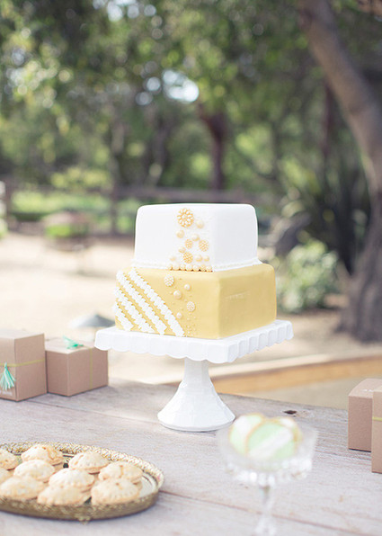 Vibrant Spring Wedding Inspiration