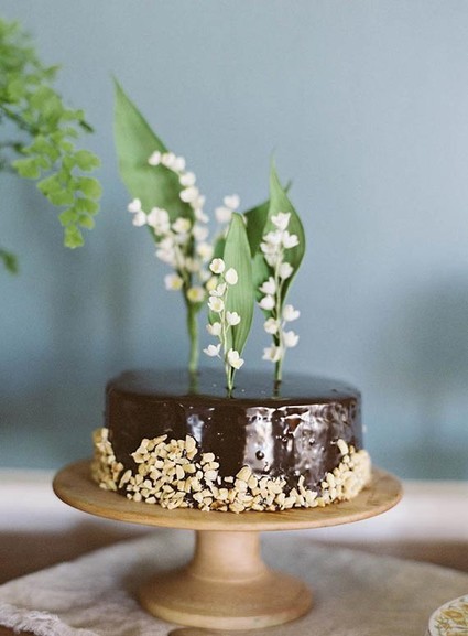 Velvety green wedding inspiration Wedding Inspiration
