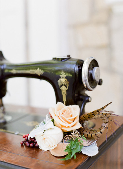 Feathers Wedding Inspiration