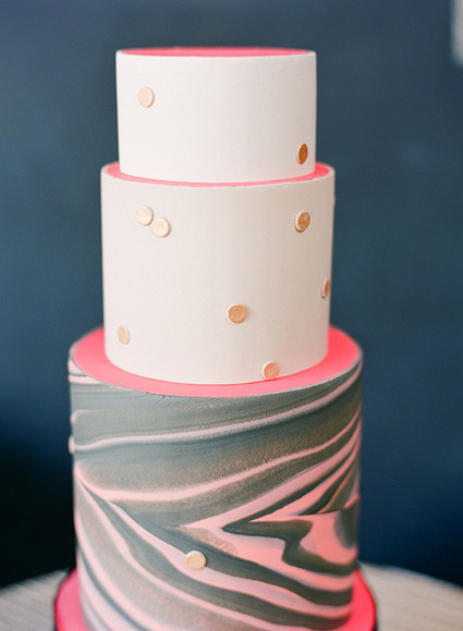 Marble pink and grey cake
