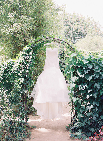 Tara Keely from JLM Couture Wedding Inspiration