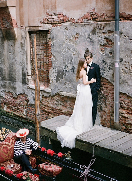Dark, romantic wedding inspiration Wedding Inspiration