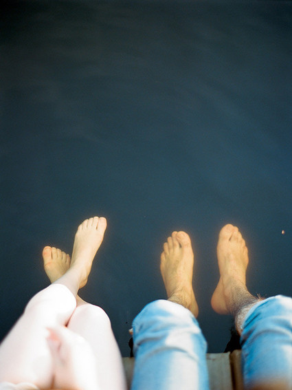 Lakeside early summer maternity photos in Karelia Russia | Ksenia Milushkina Photography | 100 Layer Cakelet