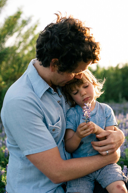 Texas Blue Bonnet Family Photos by Alysha Rainwaters | 100 Layer Cakelet Inspiration