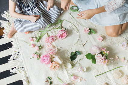 Mother daughter tea party by Bows and Arrows Flowers and NBarrett Photography | 100 Layer Cakelet Inspiration