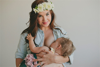Portraits of Motherhood by The Leo Loves | 100 Layer Cakelet Inspiration