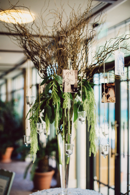 Modern wedding floral decor