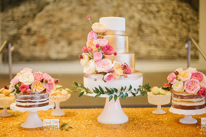 Modern Art Museum Wedding Cakes Inspiration