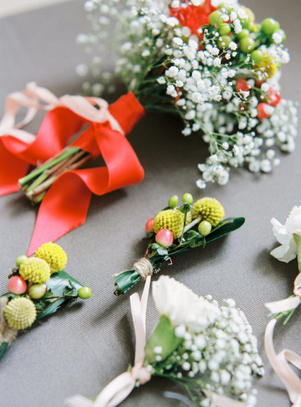 Baby's breath boutonnieres