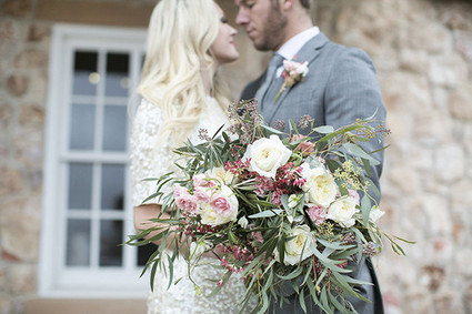 Black and Gold Wedding Ideas