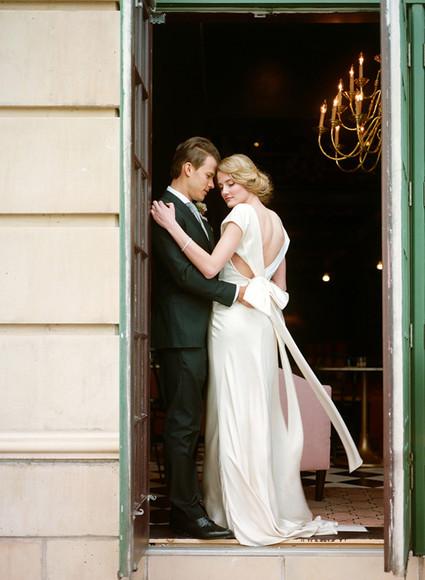 Dramatic floral wedding inspiration Inspiration