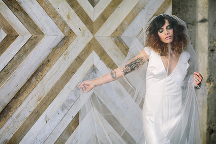 Emerald and gold bridal inspiration