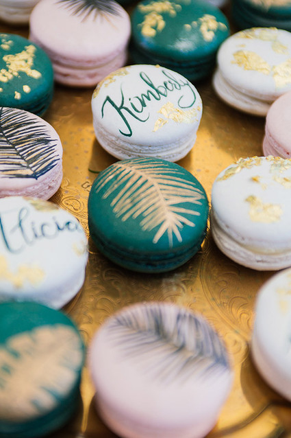 Tropical macarons