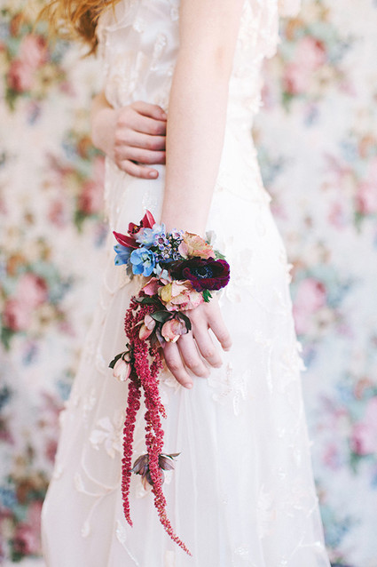 Floral arm band