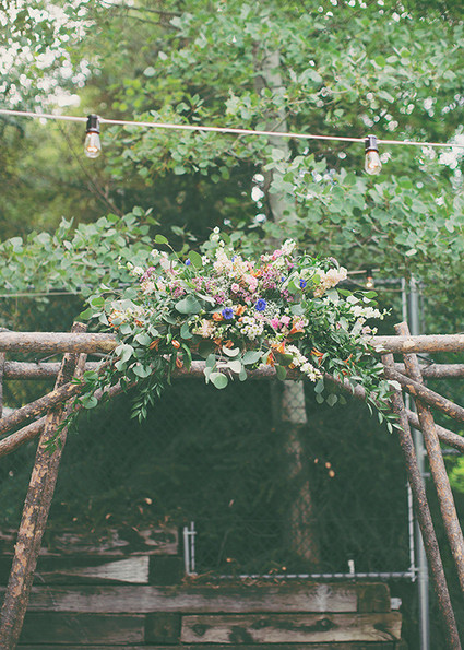 Backyard Utah Wedding Atlar with Florals