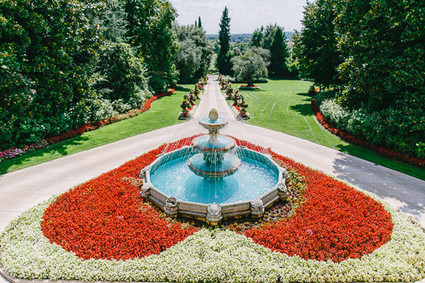 Modern Romeo & Juliet Wedding venue Inspiration