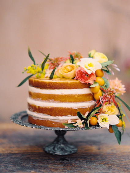 Romantic Mediterranean Wedding Cake