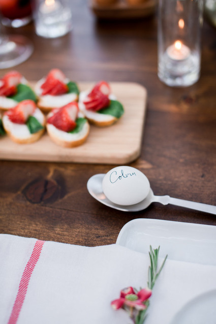 Egg place cards Inspiration