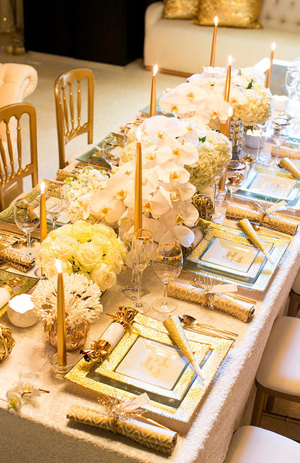 New Years gold tablescape