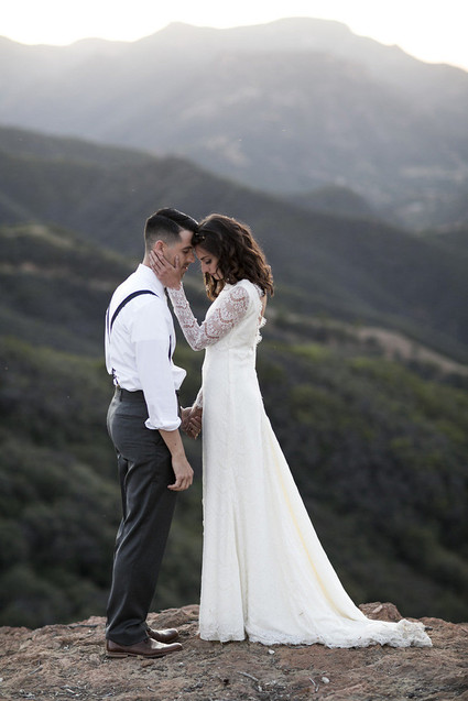 White and gold wedding inspiration