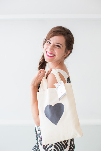 Black heart tote bag