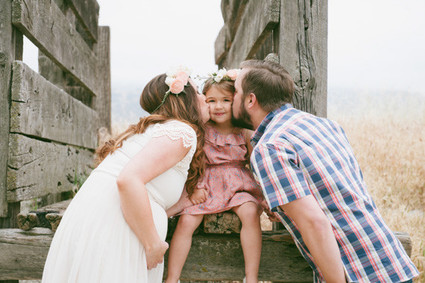 Sacramento maternity photos by Lee Brown