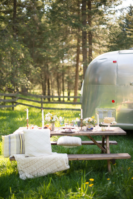 Outdoor Airstream wedding
