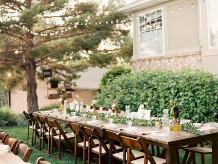 Backyard wedding tablescape
