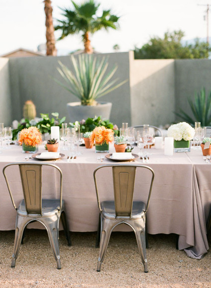 Palm Springs wedding tables cape