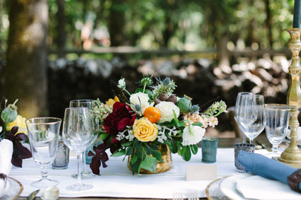 Outdoor dinner party florals