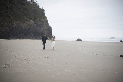 Oregon beach wedding
