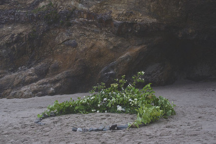 Oregon beach wedding ceremony