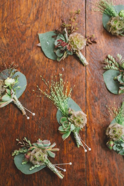 Groomsmen boutonnières Inspiration