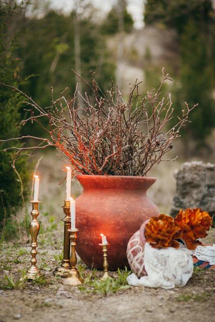 Bohemian outdoor wedding decor