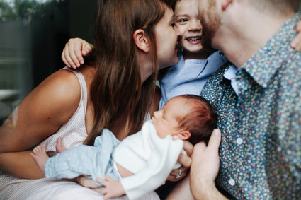 At home family newborn photos by Kaley Cornett