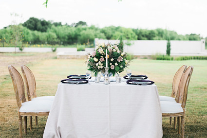 Outdoor glitzy Texas wedding inspiration