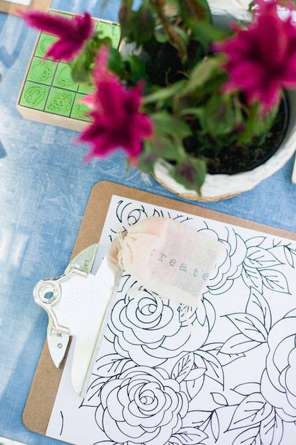 kids craft table