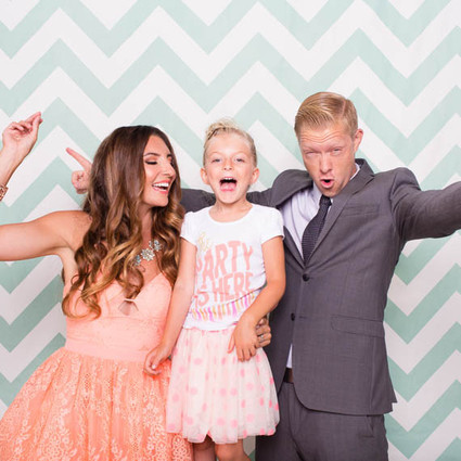 Photo booth family photos by Acqua Photo