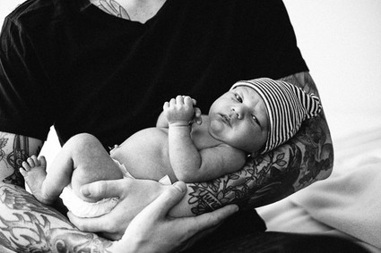 natural light newborn photos