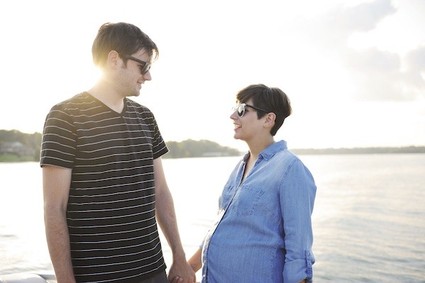 Lakeside maternity photos