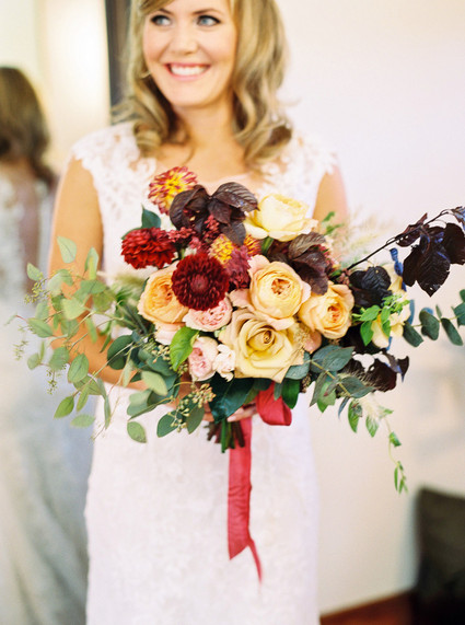 Fall bridal bouquet
