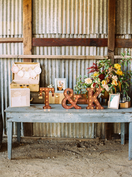 Guestbook table Inspiration