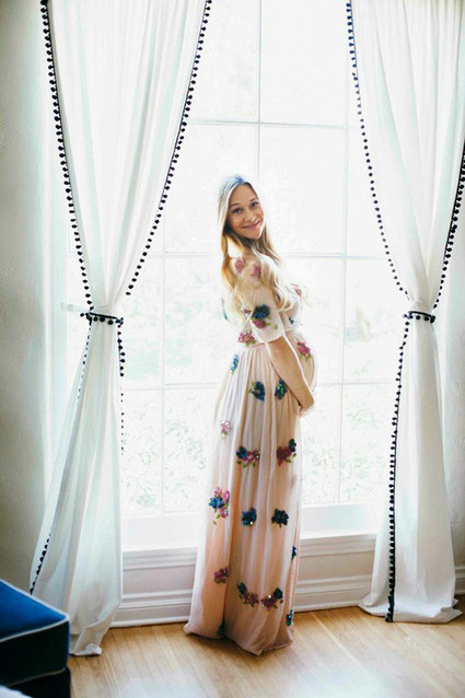 Spring maternity photos