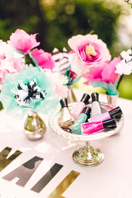 Paper flower tablescape