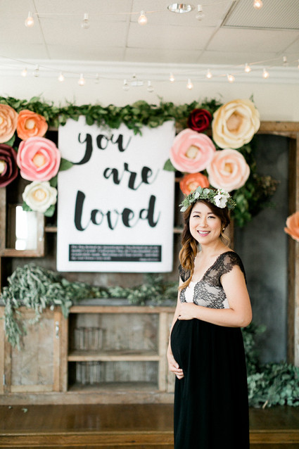 paper flower baby shower Inspiration