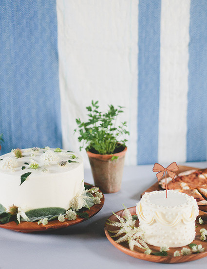 sweet white cakes