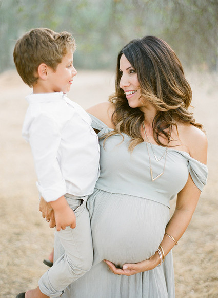 Family maternity photos in San Diego